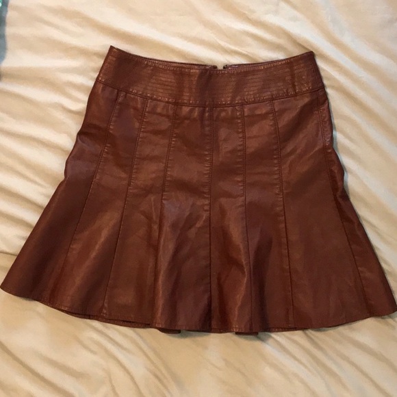 HD in Paris Vegan Leather Skater Skirt - Picture 2 of 8